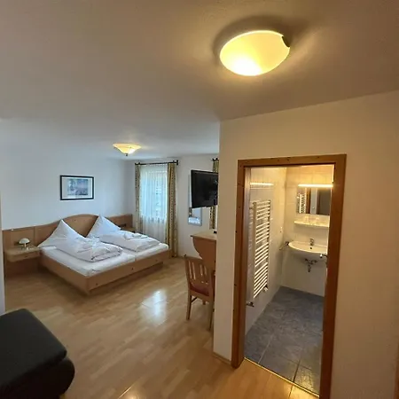 Hotel Aujaeger *