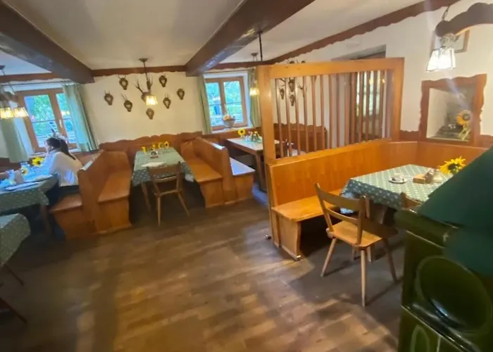 Hotel Aujäger