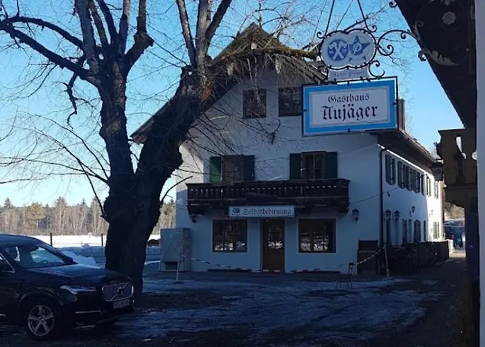 Aujäger Hotel *