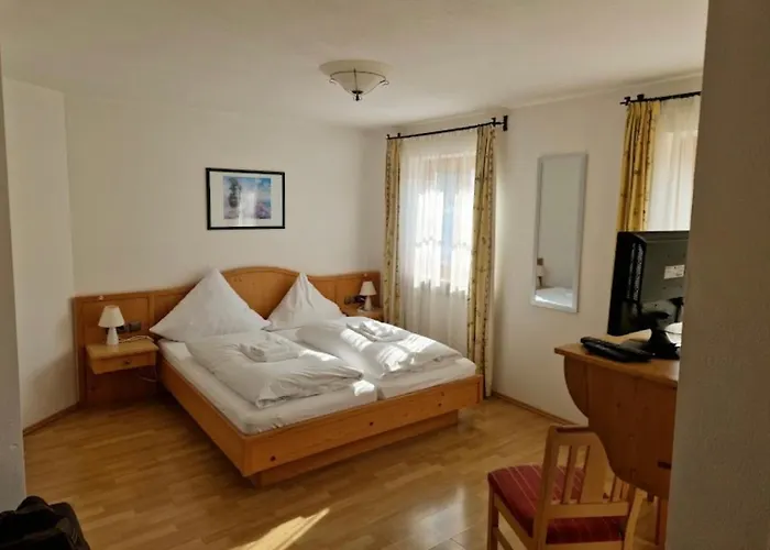 Hotel Aujäger Egling
