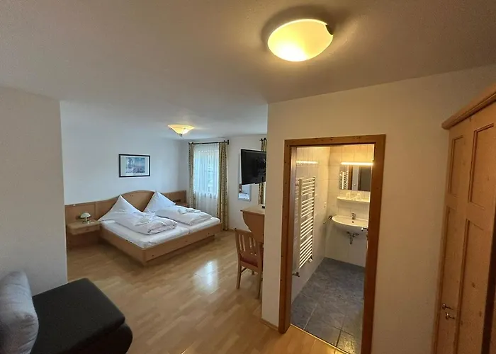 Hotel Aujäger *
